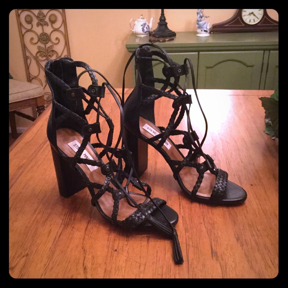 Steve Madden Roman Heels